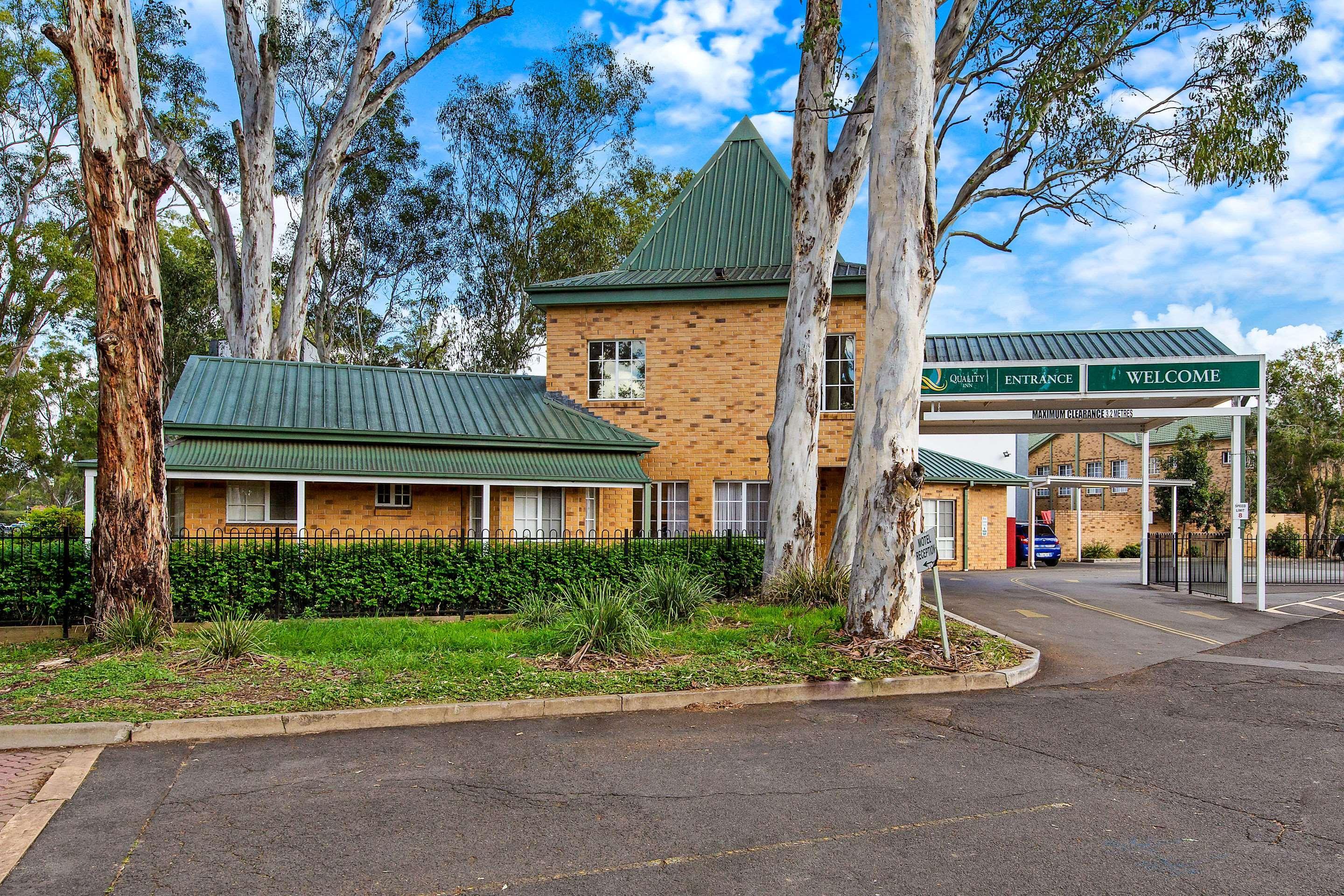 Quality Inn Penrith Sydney Exteriör bild